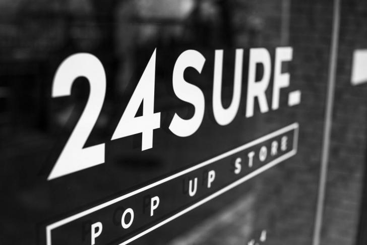 24SURF_  POP UP STORE